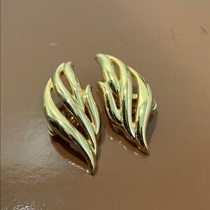 Elegant Vtg Givenchy Goldtone Textured Wing Clip-On Earrings